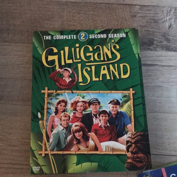 Gilligan’s Island box set, Seasons 1-3 on DVD - Picture 3 of 4